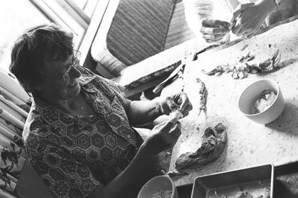 Elsie cracking crab.