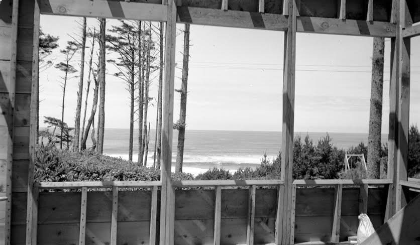 The Sullishak ocean view was less obstructed in 1947: no homes had been built between it and the ocean.